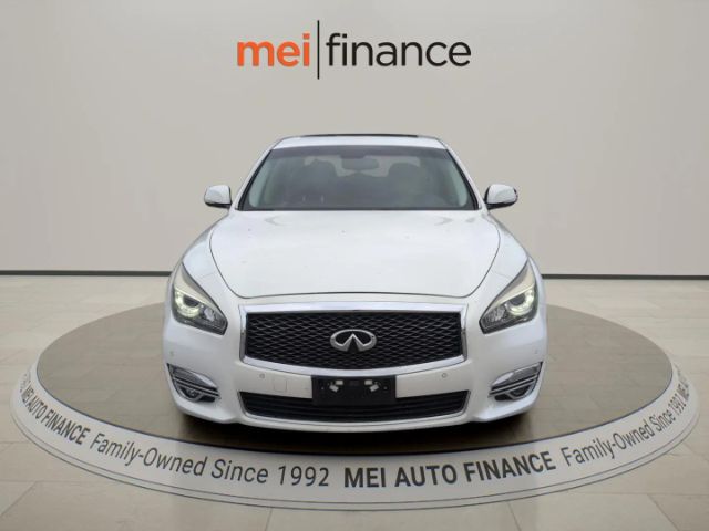 2015 Infiniti Q70
