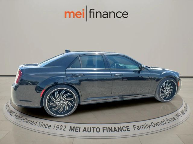 2016 Chrysler 300