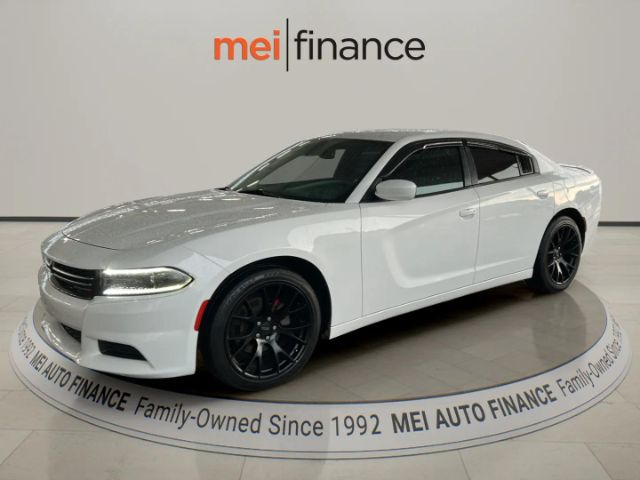 2015 Dodge Charger SE's photo