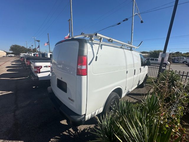 2019 GMC Savana