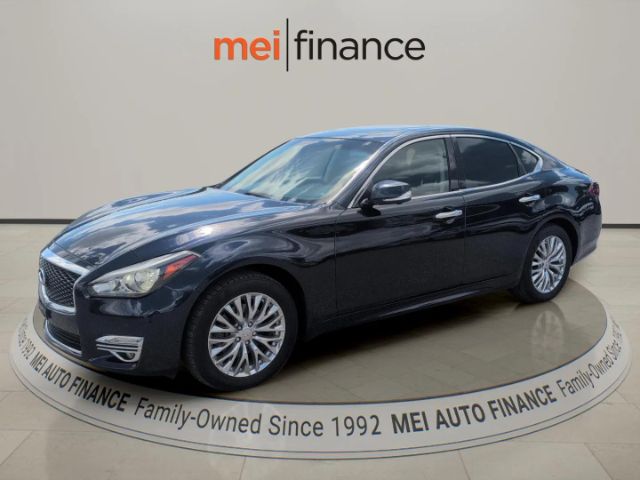 2015 Infiniti Q70