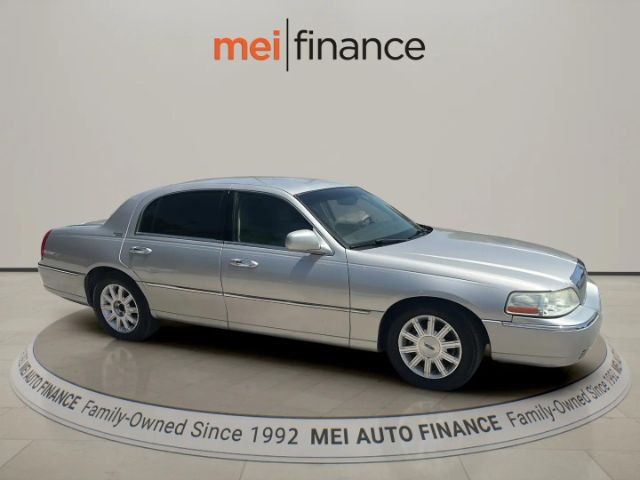 2010 Lincoln Town Car