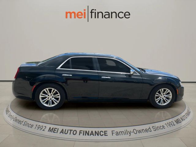 2016 Chrysler 300