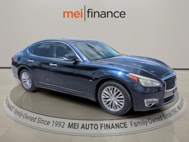 2015 Infiniti Q70