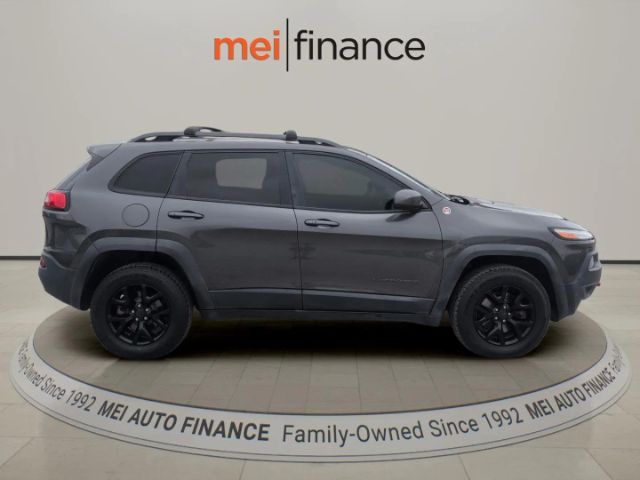 2017 Jeep CHEROKEE