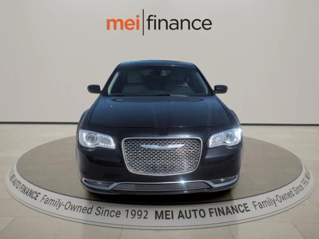 2017 Chrysler 300