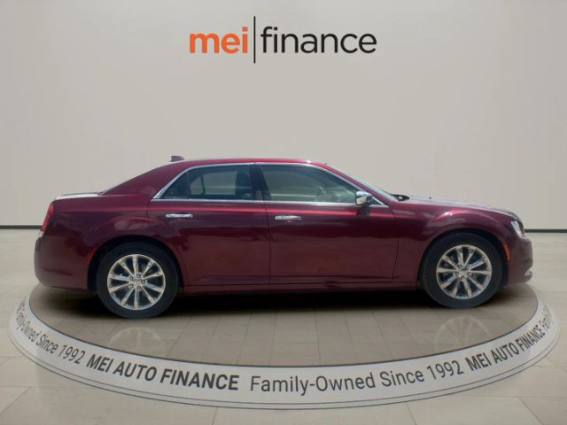 2018 Chrysler 300