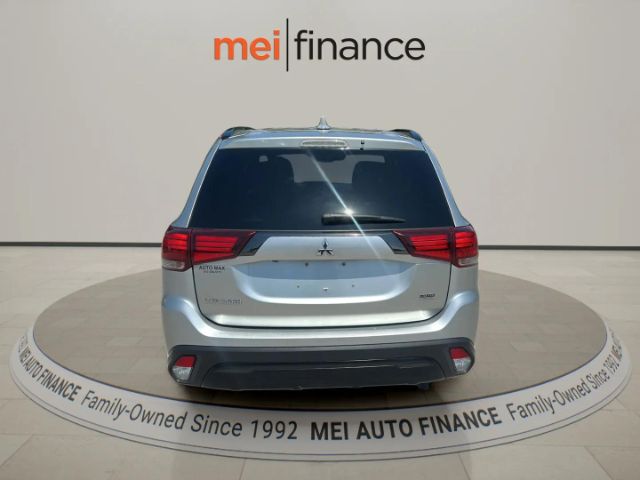 2020 Mitsubishi Outlander