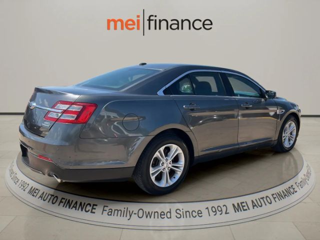 2018 Ford Taurus