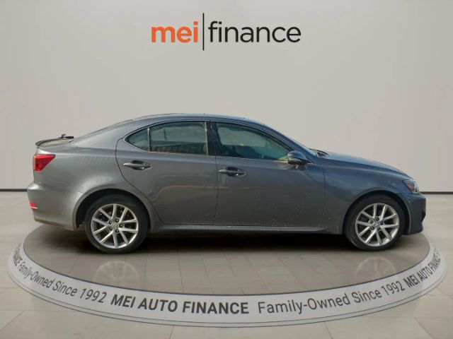 2013 LEXUS IS 250