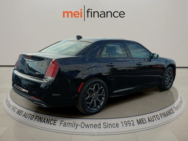 2018 Chrysler 300