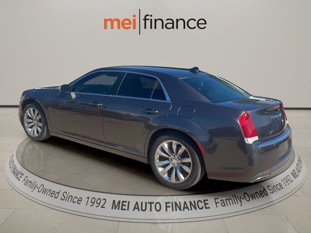 2018 Chrysler 300