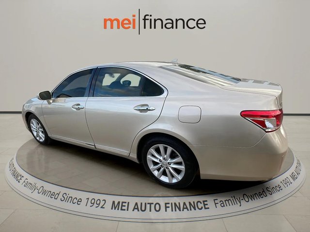 2011 LEXUS ES 350