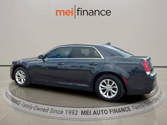 2019 Chrysler 300